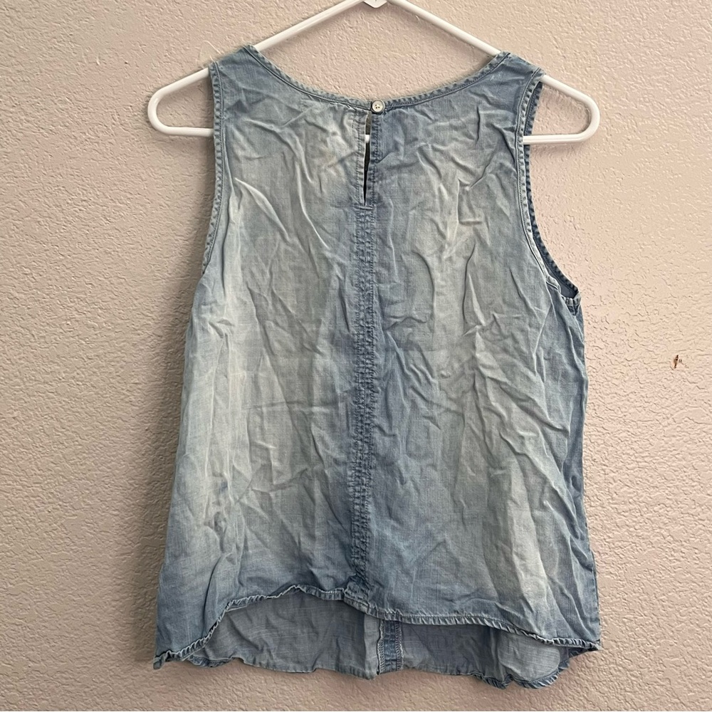 Anthropologie Cloth & Stone Sky Blue Denim Style Tank Top size medium - Picture 5 of 5